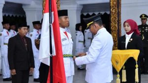 Bupati Sumenep Fauzi Resmi Kukuhkan Paskibraka, Titip Pesan Penting