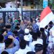 Trans7 Didesak Sujud Maaf, Santri Miftahul Ulum Geruduk Surabaya